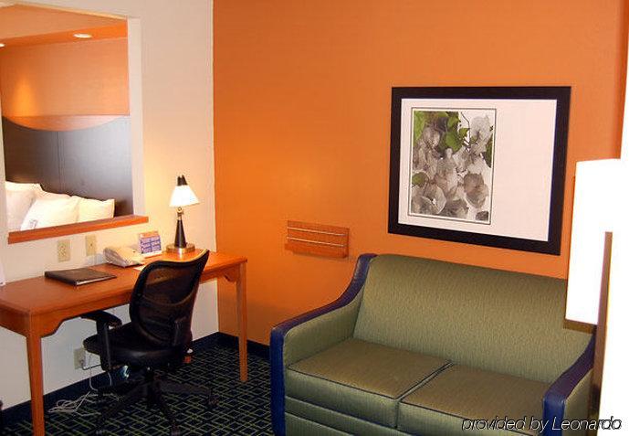 Fairfield Inn & Suites Omaha East/Council Bluffs, Ia Exterior photo